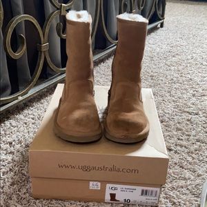 UGG GIRLS BOOTS